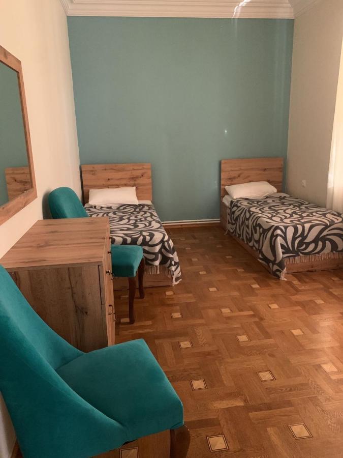 Red Castle Hotel Yerevan Ngoại thất bức ảnh